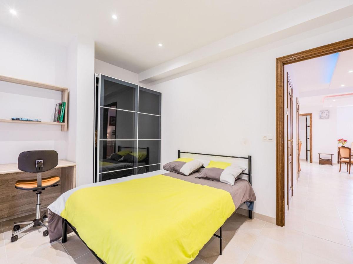 Charming Chalet In Beauraing With Fenced Garden Dış mekan fotoğraf